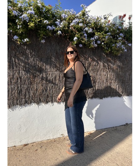 Vestido satén negro